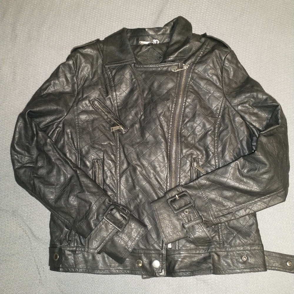 Women's faux leather motorcycle jacket